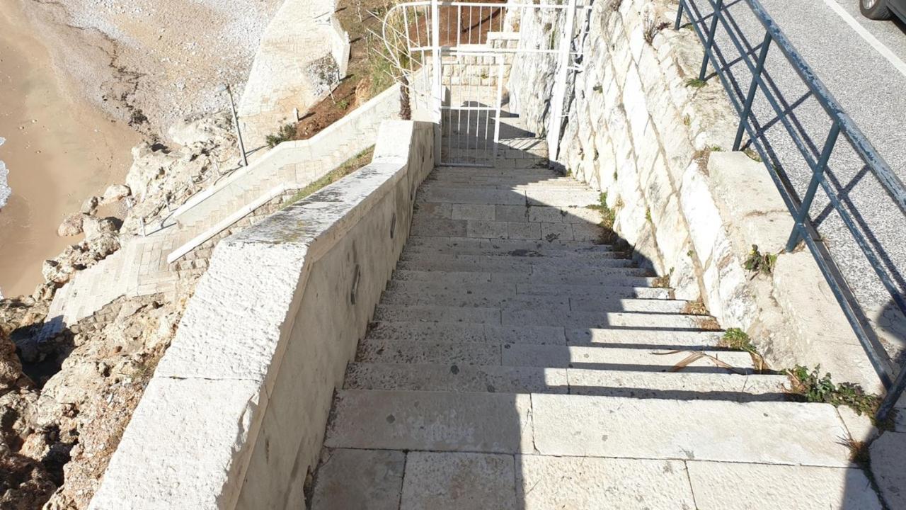 Luxury Beachfront Apartment Banje Dubrovnik Exterior photo