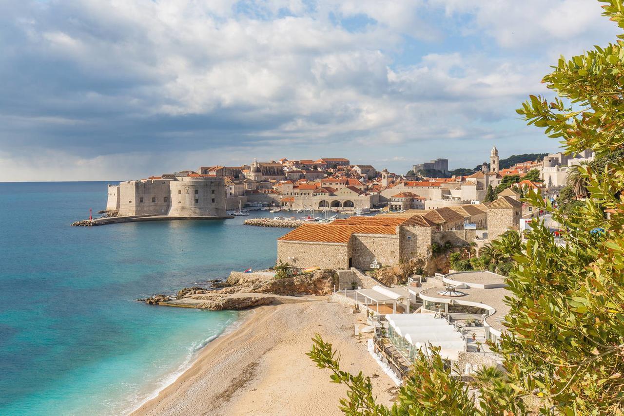 Luxury Beachfront Apartment Banje Dubrovnik Exterior photo